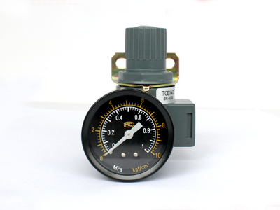 AR/BR系列气动调压阀 亚德客调压器空气减压阀气压调节阀